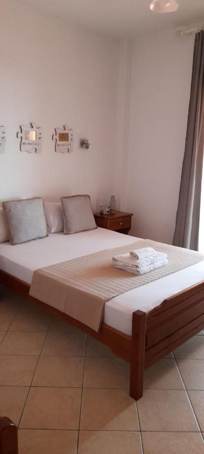 Akrogiali Apartments Paralía Skotínis Екстериор снимка