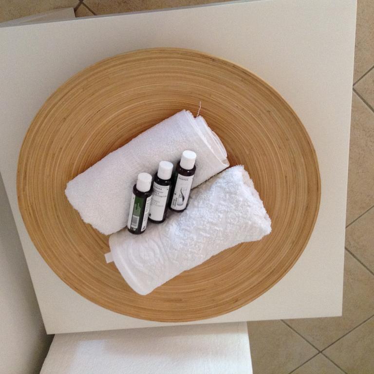 Akrogiali Apartments Paralía Skotínis Екстериор снимка