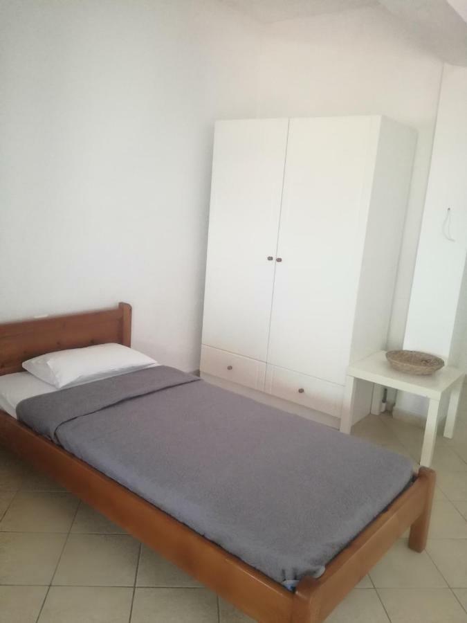 Akrogiali Apartments Paralía Skotínis Екстериор снимка